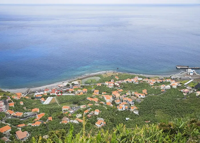 Holiday home Casa Do Lugar De Baixo Ponta do Sol (Madeira)